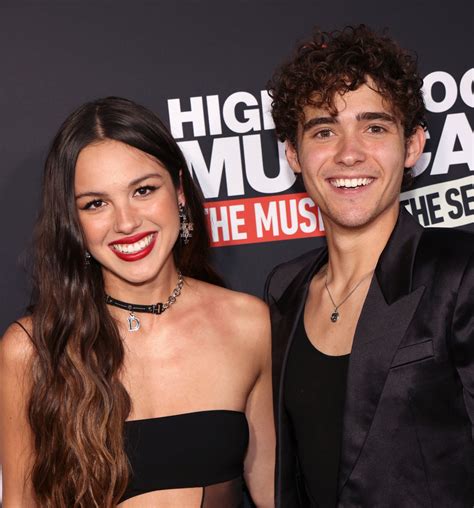 Rumored Exes Olivia Rodrigo And Joshua Bassett Reunite At The Hsmtmts