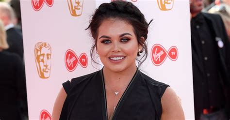 Scarlett Moffatt Hits Back At Body Shaming Trolls After Being Left In Tears By Negative Comments