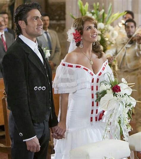 Lucero Valantina Y Jose Miguel Soy Tu Duena Mexican Outfit Celebrities Actresses