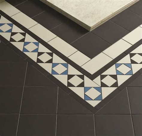 Simple Floor Tiles Border Design