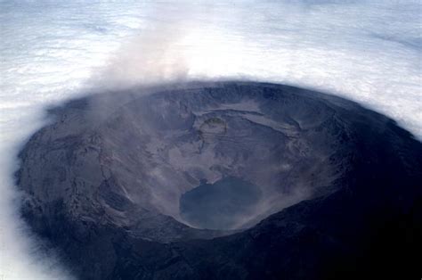 Hot Spots And Volcanoes Discovering Galapagos