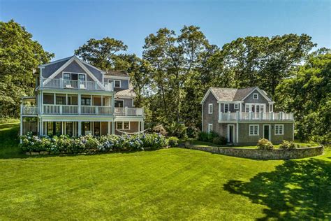 Marthas Vineyard Real Estate Sales Top 1 Billion And Point B Realty