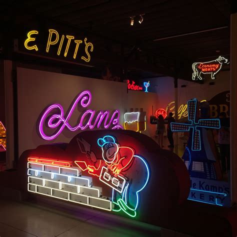 Our Visit To Mona Glendales Museum Of Neon Art