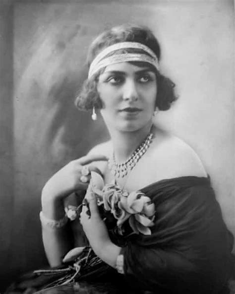 The Dancehall Divas Who Set The Pace In Egypts Roaring 20s Women The Guardian