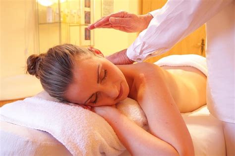 Deep Tissue Massage Therapy Benefits Registered Massage Therapists