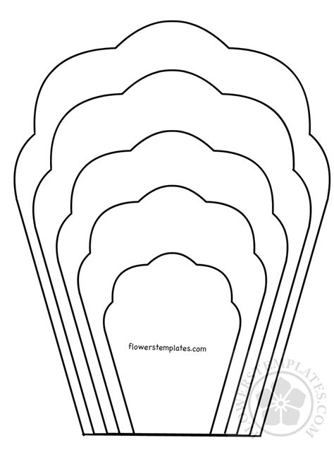 There are many different flower petal shapes and varieties to choose from. Paper Rose Petal Flower Template | Flowers Templates
