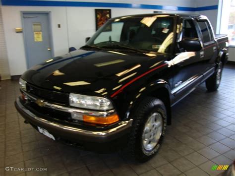 2001 Onyx Black Chevrolet S10 Ls Crew Cab 4x4 21873189