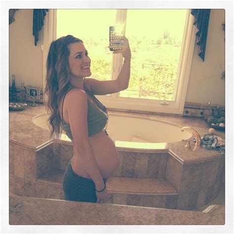 Tessa Rayanne Weeks Pregnant Belly Weeks Pregnant Weeks