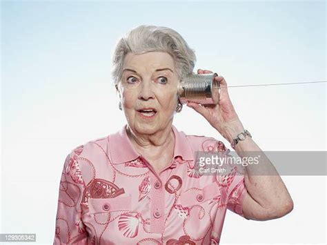 Tin Cans As Telephone Photos Et Images De Collection Getty Images