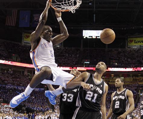 Two days after shrugging off a noticeable limp, concerns about kawhi leonard's leg surfaced again during game 4 of the eastern conference finals. Kevin Durant powers Oklahoma City Thunder past San Antonio Spurs, 109-103 | OregonLive.com