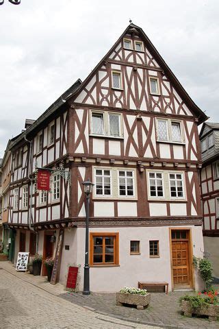 Aktuell 69 freie eigentumswohnungen in limburg a.d. Stadt Limburg an der Lahn / Haus der sieben Laster