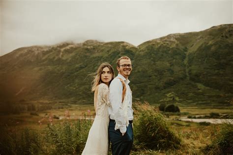 Oct 06, 2020 · social shots photography is a multicultural wedding boutique photography studio in atlanta. Wild & Unwritten // Wedding + Couples Photography Workshop in Alaska - | Wedding couples ...