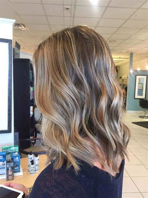 Melted Blonde Highlights With Brown Lowlights Blonde Highlights Hair