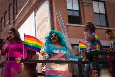 10 Tips To Enjoy Gay Pride Fagabond