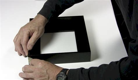 Assembling Metal Floater Frames For Paintings On Stretcher Bars Or