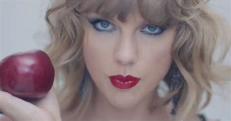 Taylor Swift Goes Full On Crazy For Her Blank Space Video Popsugar Celebrity Uk