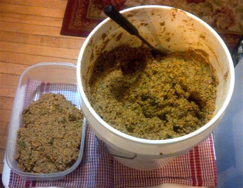 There are only 4 ingredients, each natural and free of additives, making it easily digestible. Ottawa Valley Dog Whisperer : Home Made, DIY Dog, Cat Food ...