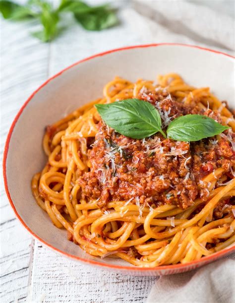Spaghetti Bolognese The Food Joy Bolognese Recipe Easy Spaghetti