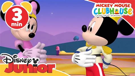 Mickey And Minnie Mouse Clubhouse