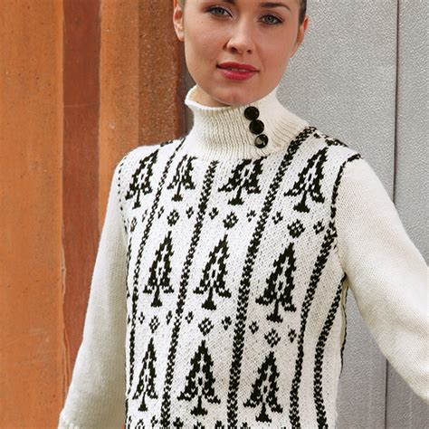 A great make for beginners looking for a. Vara Free Jumper Sweater Christmas or Fir Tree Fairisle ...