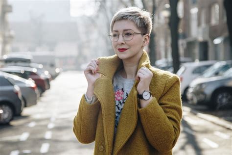 For the best hairstyles for ladies above 50 who have a special event to attend if you are a mature woman over 50, this haircut can make you appear younger and smarter. Women's Haircuts: 17 That Instantly Make You Look Older ...