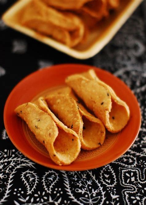 A Traditional Kerala Christian Deep Fried Savoury Snack Made With Rice