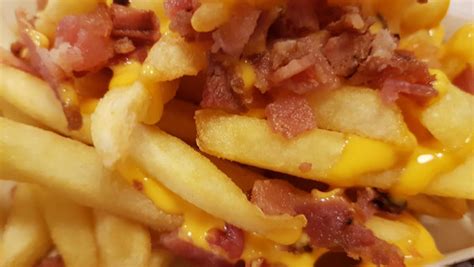 Double Bacon Lover En Cheesy Bacon Fries Van Burger King Getest
