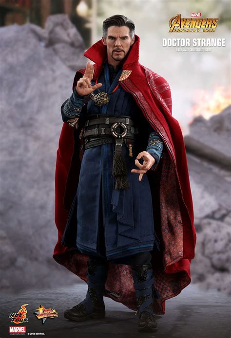 Infinity war in that he looks into the possible futures for the whole team and how they win not. MMS484 Doctor Strange - Avengers: Infinity War - TheHerotoys