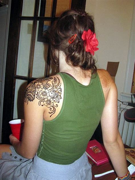 Tattoo artists use this area as canvas to create magnificent works. 45 Attractive Lace Tattoo Designs that're really chic ...