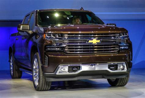 High quality sports cars from rated and reviewed dealers. 2019 Chevy Silverado Introduced with New Diesel Engine ...