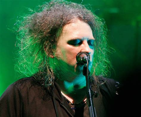 Robert Smith Biography Childhood Life Achievements And Timeline