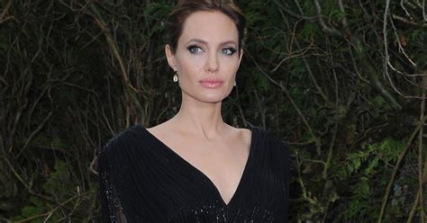 Angelina Jolie Promi Mütter Sollen Sich Nicht Beklagen Buntede