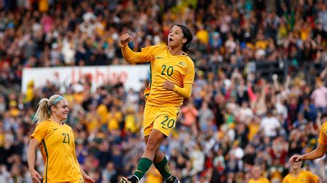 Sam kerr was named 2017 afc women's player of the year.49. Sam Kerr wins Young Australian of the Year | Football ...