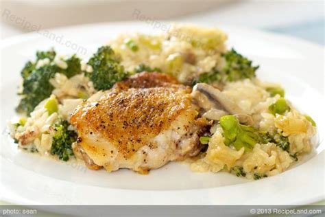 Cheesy Chicken, Rice and Broccoli Casserole Recipe
