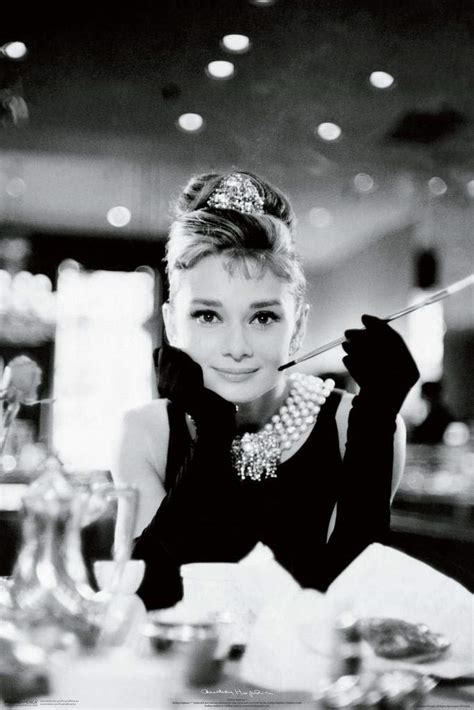 Audrey Hepburn Classic Actresses Photo 43250578 Fanpop