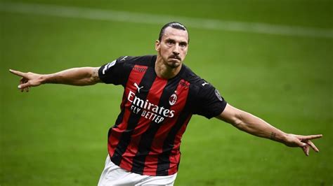 To be insanely awesome at everything and for everyone, have a big ego for it, and be physically or verbally slick (basically, to be a boss man) origin: I am Zlatan: il biopic su Ibrahimovic in Italia con Lucky Red