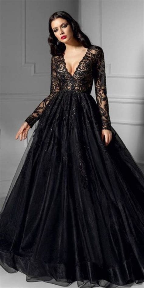 Gothic Wedding Dresses Non Traditional Looks Artofit
