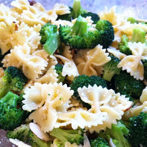 Bow Tie Pasta With Broccoli Garlic And Lemon Recipe Allrecipes