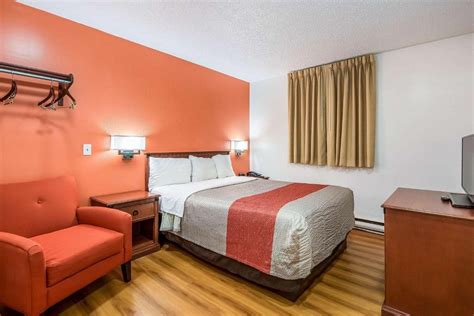 Northway Inn Queensbury Lake George Prices And Motel Reviews Ny