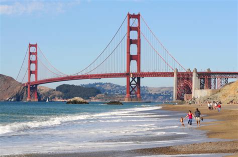 What Beach In San Francisco Is Under The Bridge? 2