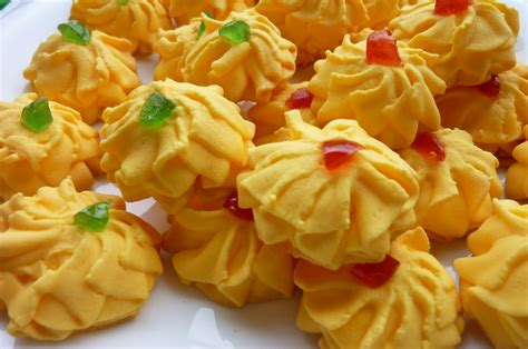 It is also known as biskut semperit dahlia. Resepi Biskut Semperit | Kuih Raya - M9 Daily - Resepi ...