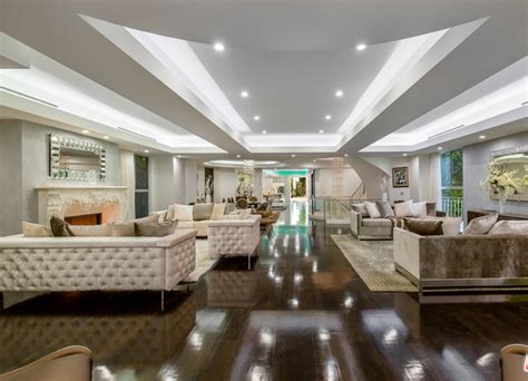 Take A Look Inside A Socal Multi Million Dollar Home Home Comforts Blog