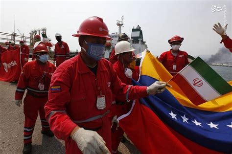 مشرق نیوز تصاویر جدید از نفتکش ایرانی در ونزوئلا