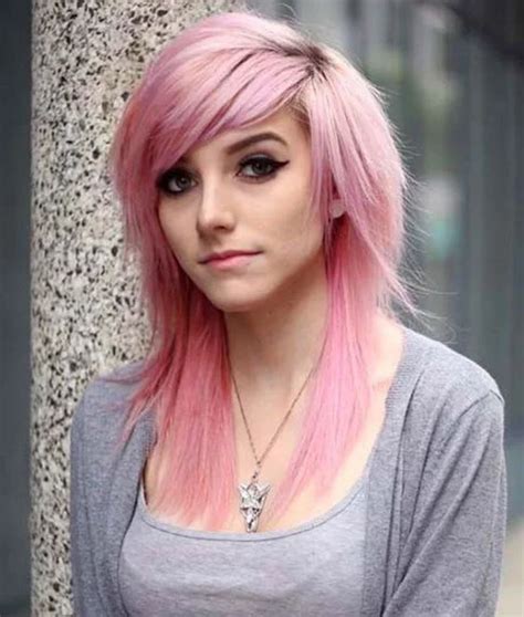 25 stylish emo hairstyles for girls that will define your aesthetics