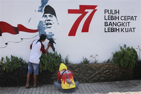 Hut Ke 77 Ri Momentum Penguatan Akhlak Bangsa Republika Online