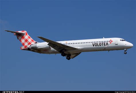Dateiboeing 717 2bl Volotea Airlines Jp7627154 Wikipedia