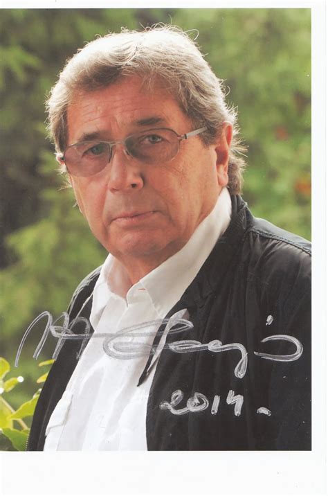 Janusz gajos is a 81 year old polish actor born on 23rd september, 1939 in dabrowa gornicza. Moje autografy...: lutego 2014