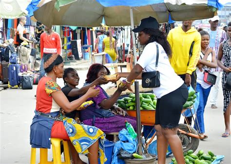 Indigent synonyms, indigent pronunciation, indigent translation, english dictionary definition of indigent. Joyce Ikechi Foundation Feeds Over 600 Indigent People On ...