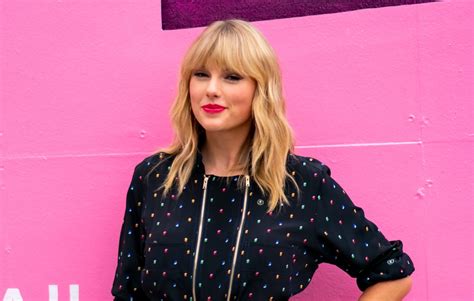 Taylor Swift Sued Over Design Of Lover Companion Book