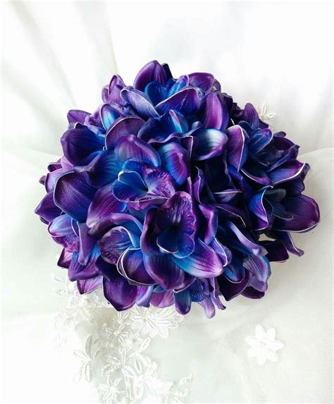 wedding natural touch blue purple dendrobium orchids wedding bouquet with brooch and diamond